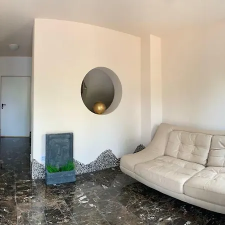 Guest house Villa-seerose 2*
