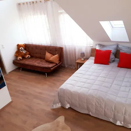 Guest house Villa-seerose 2*